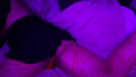 zonrondon online show from November 16, 1:49 pm