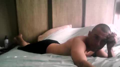 Snapshot of zooroxxx101 chatting on October 21, 3:35 pm zooroxxx101 online show from October 21, 3:35 pm