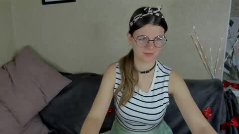 Snapshot of zorianaa_ chatting on January 8, 9:28 pm Zoriana online show from January 8, 9:28 pm