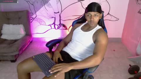 Zoriel online show from April 17, 7:17 pm