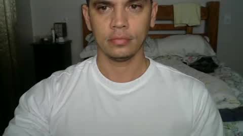 zoro_00 online show from June 8, 12:49 pm