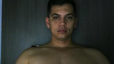 zoro_00 online show from July 23, 1:41 am