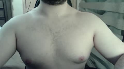 Himbo fox online show from June 2, 6:48 am