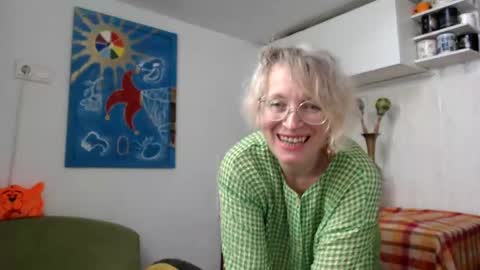 Snapshot of zosya1111 chatting on March 3, 1:53 pm Zosya1111 online show from March 3, 1:53 pm