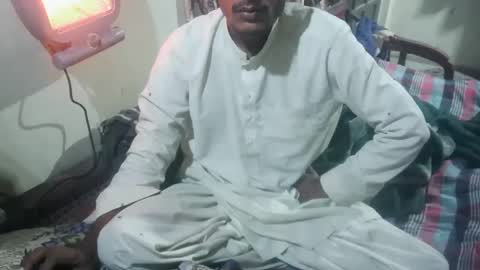 Snapshot of zoyakhan803 chatting on March 4, 11:43 pm zoyakhan803 online show from March 4, 11:43 pm