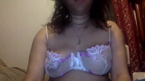 Snapshot of zsultana chatting on March 16, 5:24 am zsultana online show from March 16, 5:24 am