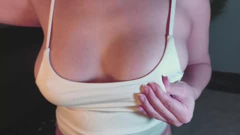 Zuckerzel online show from January 11, 7:30 pm