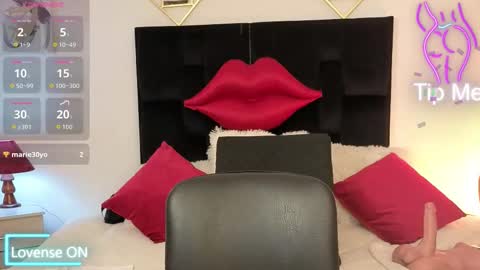 Snapshot of zuly_zahir_01 chatting on November 5, 10:10 pm zuly goode online show from November 5, 10:10 pm