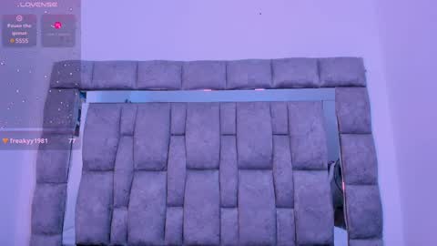 Zuly  online show from March 4, 7:01 pm