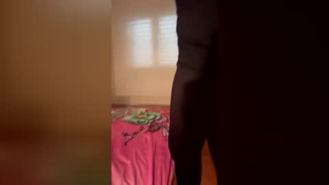 zurdineno online show from February 1, 11:42 am