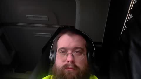 Snapshot of zutalos_xiii chatting on February 14, 8:05 pm zutalos_xiii online show from February 14, 8:05 pm