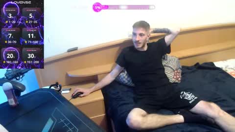 Zuzmoe online show from December 21, 10:17 pm