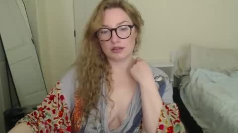 Carly online show from March 21, 7:39 pm