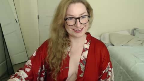 Carly online show from March 27, 7:24 pm