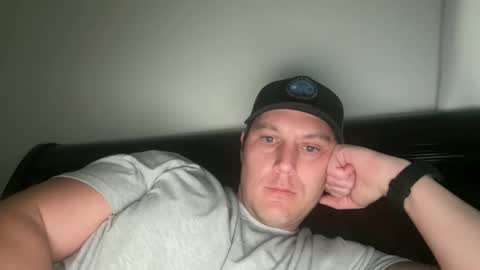 Snapshot of zx6r1287 chatting on December 6, 2:17 pm zx6r1287 online show from December 6, 2:17 pm