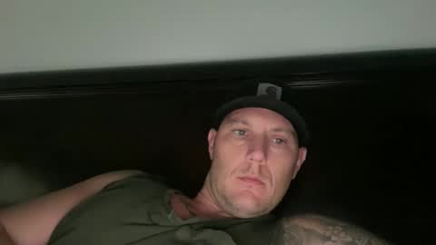 Snapshot of zx6r1287 chatting on October 13, 1:00 pm zx6r1287 online show from October 13, 1:00 pm