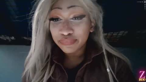 Snapshot of zya_zoo chatting on December 14, 5:40 am ZYA online show from December 14, 5:40 am