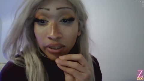 Snapshot of zya_zoo chatting on December 24, 1:27 am ZYA online show from December 24, 1:27 am