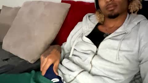 mixedtwinklol online show from October 30, 9:11 am