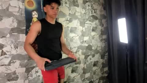 zyzz_1812 online show from February 14, 7:16 am