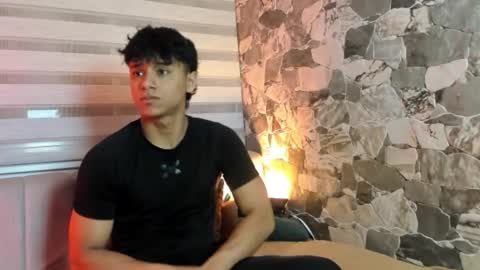 zyzz_1812 online show from March 4, 5:57 am