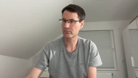 zzz123_cam online show from June 15, 2:52 pm