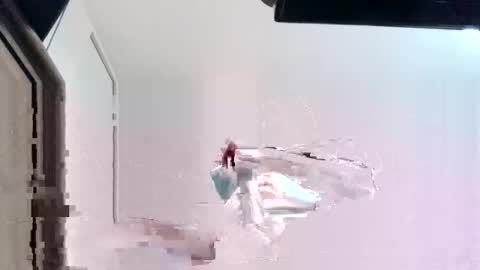 Snapshot of zzzzzbuzz chatting on February 23, 4:50 am zzzzzbuzz online show from February 23, 4:50 am