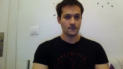 Snapshot of zzzzzzz41 chatting on December 20, 2:38 pm zzzzzzz41 online show from December 20, 2:38 pm