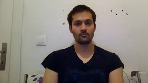 Snapshot of zzzzzzz41 chatting on December 24, 1:28 pm zzzzzzz41 online show from December 24, 1:28 pm