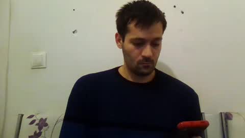 Snapshot of zzzzzzz41 chatting on January 22, 12:17 pm zzzzzzz41 online show from January 22, 12:17 pm