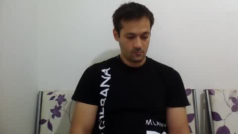 Snapshot of zzzzzzz41 chatting on September 24, 12:19 pm zzzzzzz41 online show from September 24, 12:19 pm