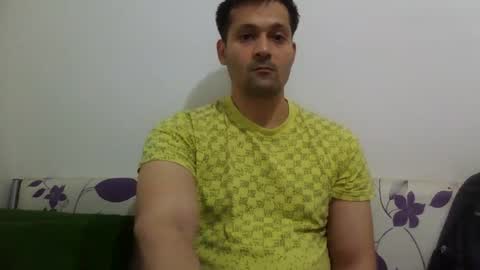 zzzzzzz41 online show from April 18, 1:04 pm