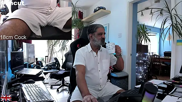 OnlineBossUK online show from October 4, 1:31 pm