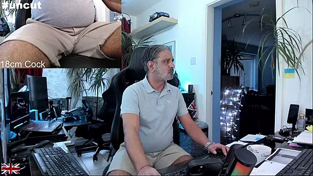 OnlineBossUK online show from October 10, 5:23 pm