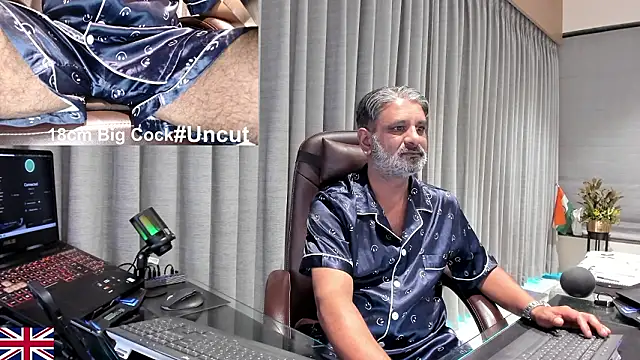 OnlineBossUK online show from February 26, 4:50 pm