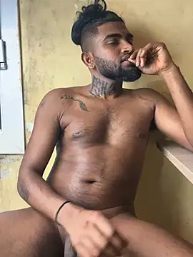 Snapshot of IviedWaster chatting on February 7, 3:12 am IviedWaster online show from February 7, 3:12 am