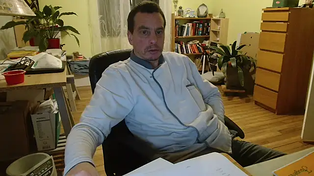 cloupefun online show from January 4, 4:44 am