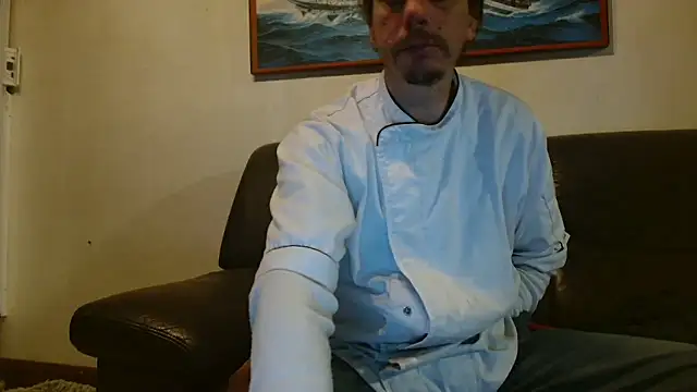 cloupefun online show from January 8, 7:10 am