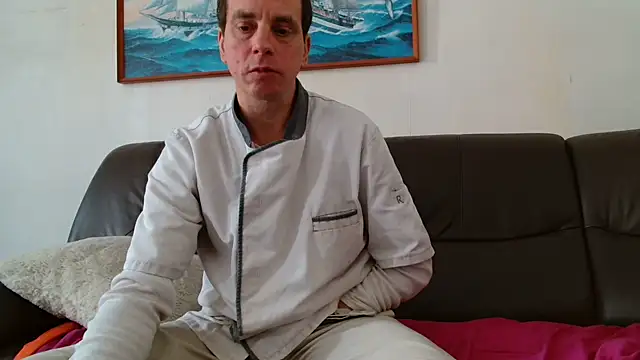 cloupefun online show from February 16, 12:45 pm