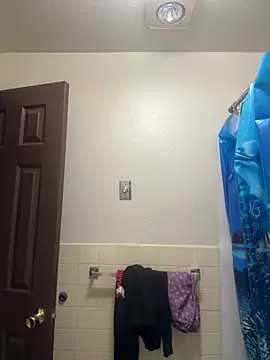 Snapshot of LacieStar chatting on December 15, 7:53 pm LacieStar online show from December 15, 7:53 pm