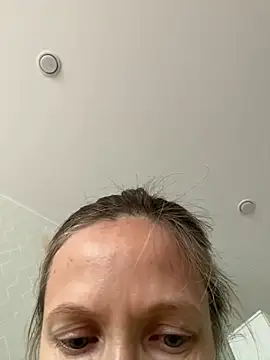 angelmommu online show from November 29, 6:16 am