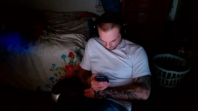 DADDY KANE8--- online show from April 8, 2:33 am