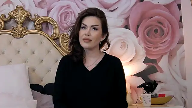 HessaHessy online show from March 3, 3:20 pm