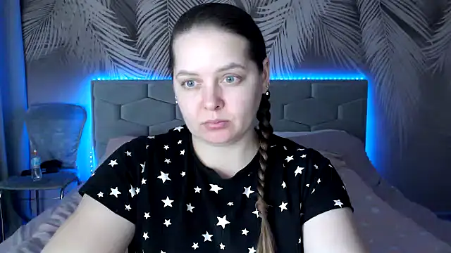 Snapshot of uliastar chatting on February 7, 2:37 pm uliastar online show from February 7, 2:37 pm