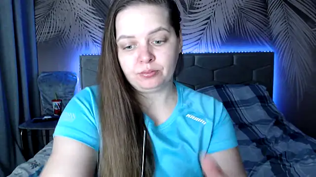 Snapshot of uliastar chatting on February 27, 7:23 am uliastar online show from February 27, 7:23 am