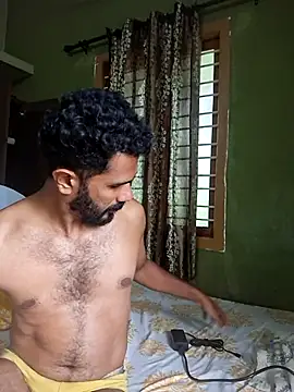 Snapshot of jithi007 chatting on August 10, 4:05 am jithi007 online show from August 10, 4:05 am