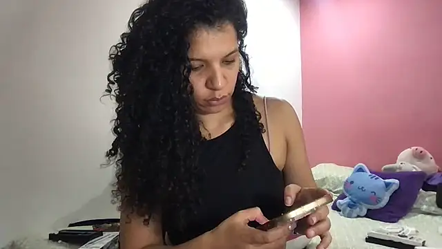 gatubelahot online show from February 27, 9:47 pm