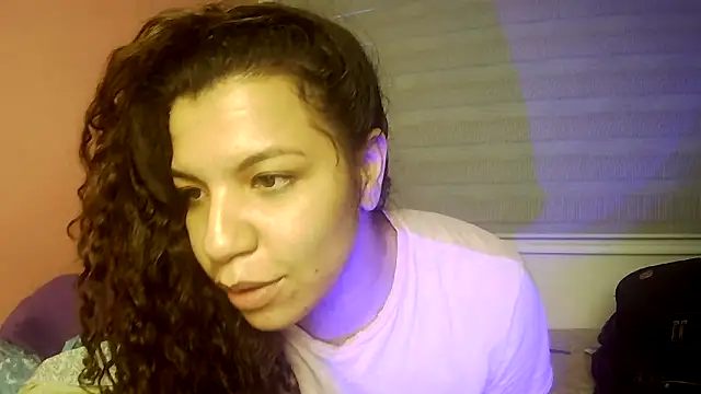 gatubelahot online show from April 21, 10:54 am