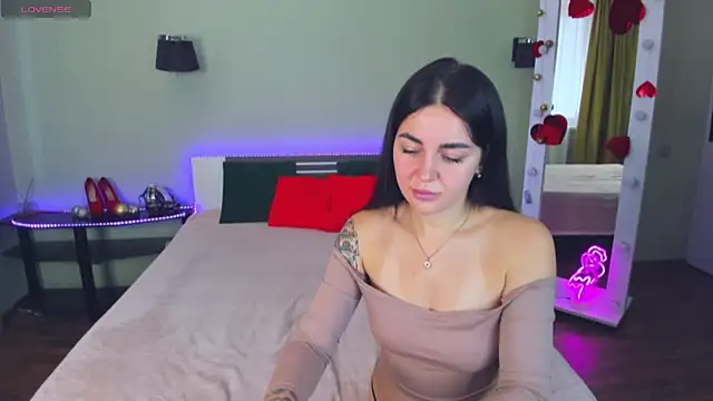 CrazyMilanka online show from October 5, 8:56 am