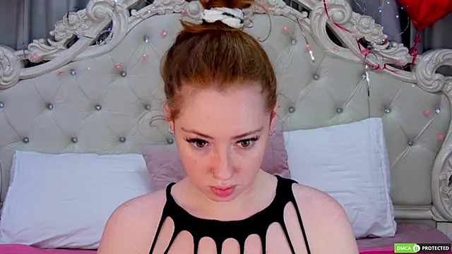 TinaBrook online show from February 17, 5:25 am